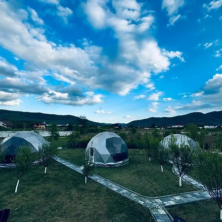 Sun Garden Glamping Domes * Călimăneşti